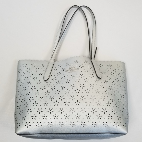 Coach Silver Scalloped Tote-EUC - Picture 4 of 12